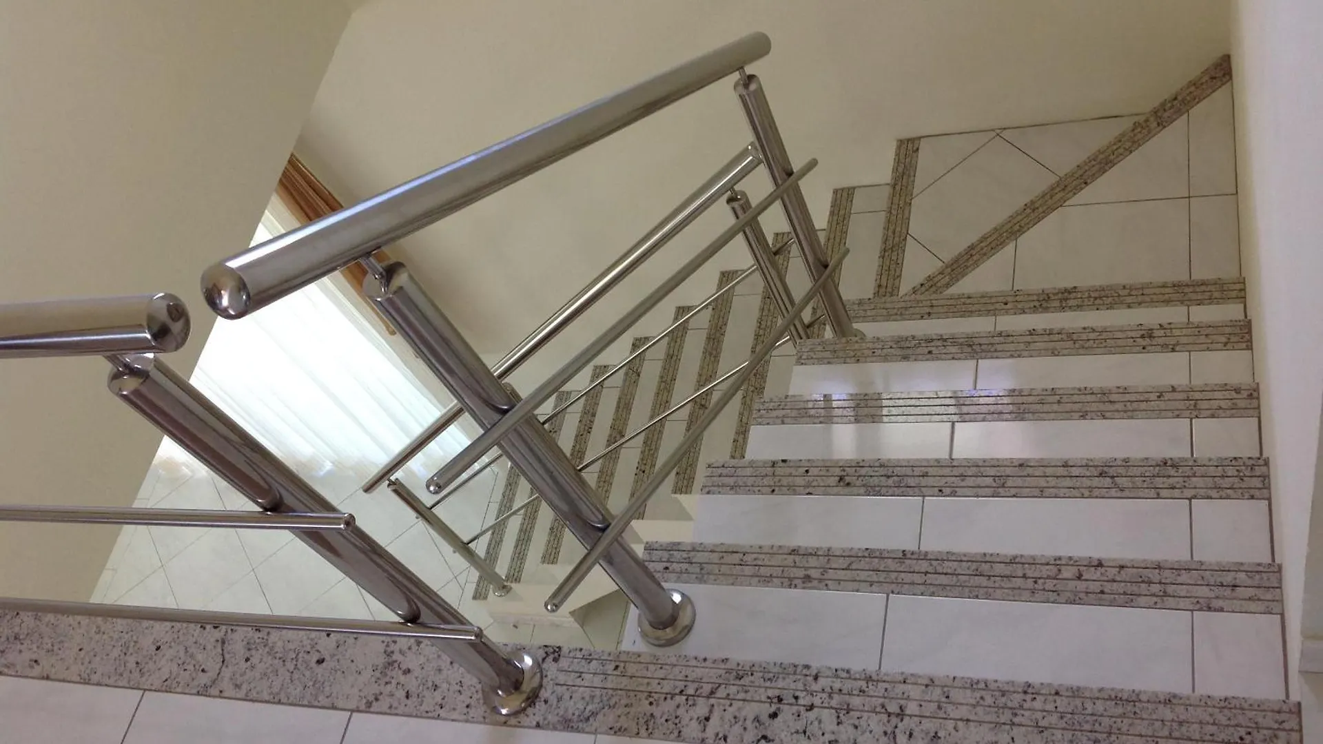 Holiday home Quartos Em Casa Em Florianopolis A 5Min Da Praia Brazil