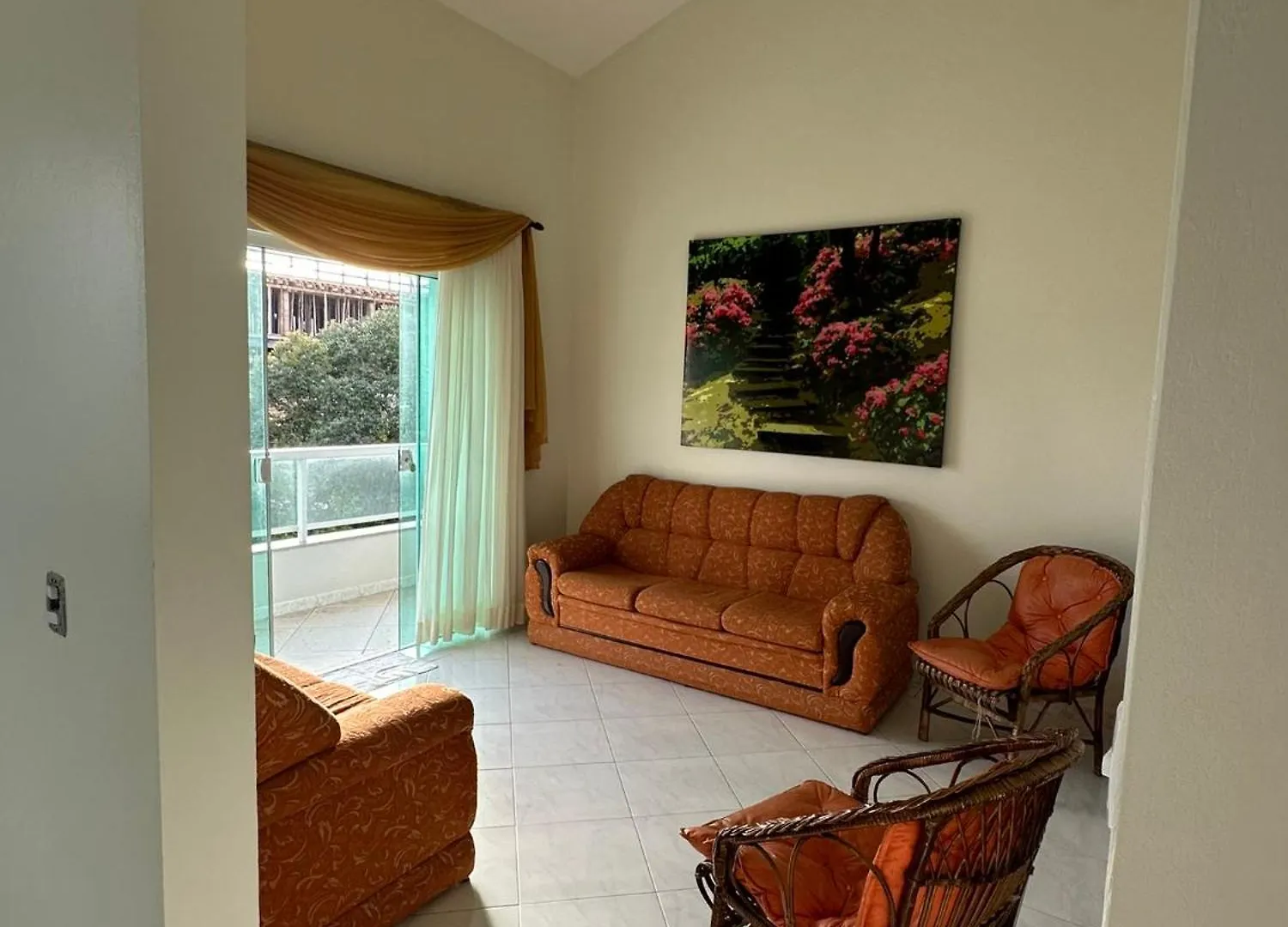 Holiday home Quartos Em Casa Em Florianopolis A 5Min Da Praia